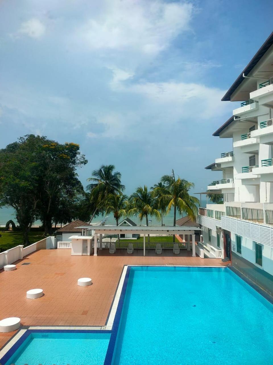 Akar Beach Resort Порт-Диксон Экстерьер фото